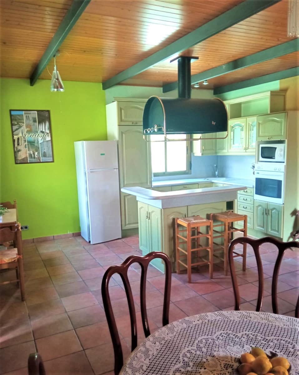 5 soverom Hus til salgs i Mora d'Ebre med svømmebasseng garasje - € 475 000 (Ref: 9991115)