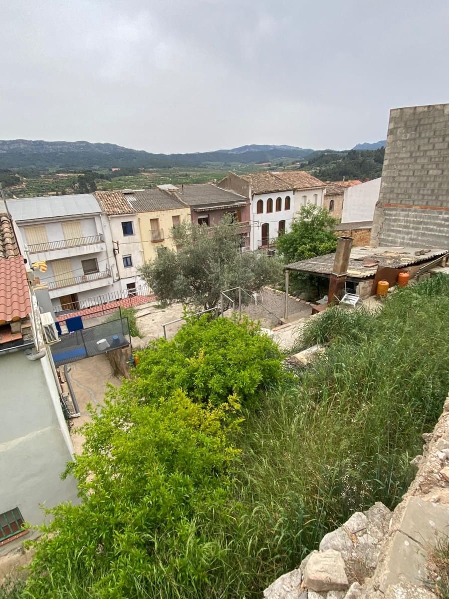 Erhverv til salg i Tarragona by - € 200.000 (Ref: 9991116)