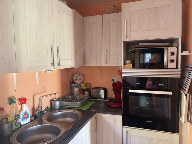 3 slaapkamer Huis te koop in La Bisbal del Penedès met zwembad garage - € 199.000 (Ref: 9991119)