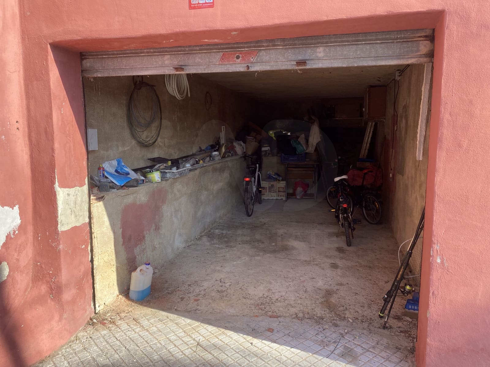 3 sovrum Hus till salu i La Bisbal del Penedes med pool garage - 199 000 € (Ref: 9991119)
