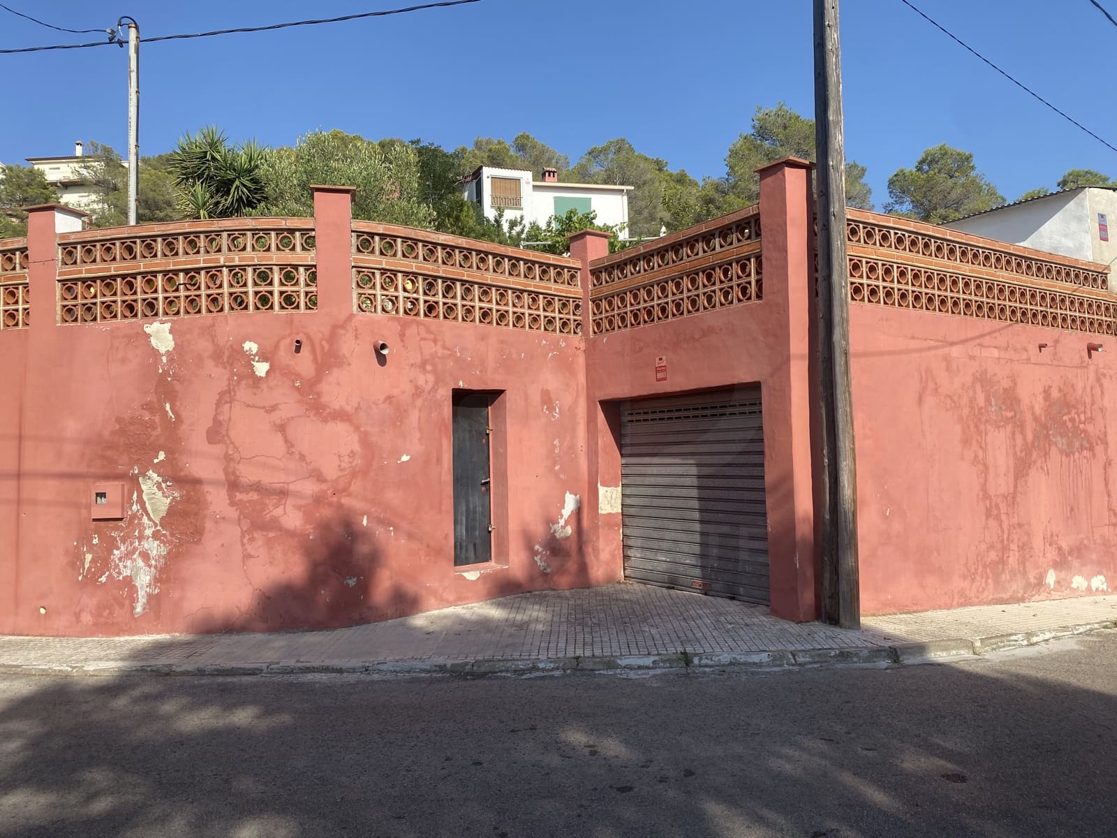 3 sovrum Hus till salu i La Bisbal del Penedes med pool garage - 199 000 € (Ref: 9991119)