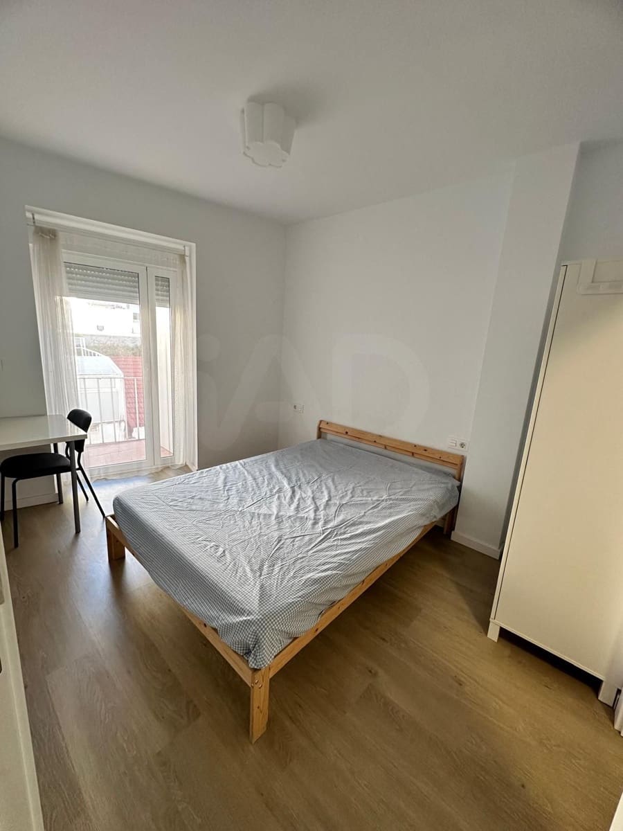 3 soveværelse Lejlighed til salg i Alicante by - € 350.000 (Ref: 9991120)