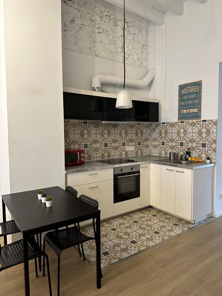 3 soveværelse Lejlighed til salg i Alicante by - € 350.000 (Ref: 9991120)