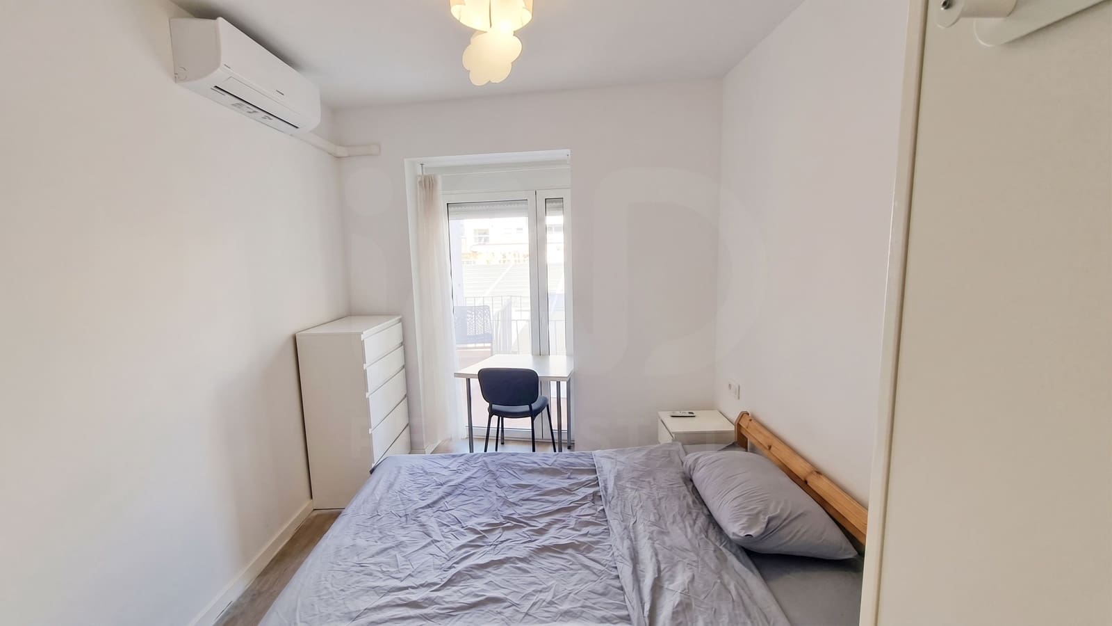 3 soveværelse Lejlighed til salg i Alicante by - € 330.000 (Ref: 9991120)