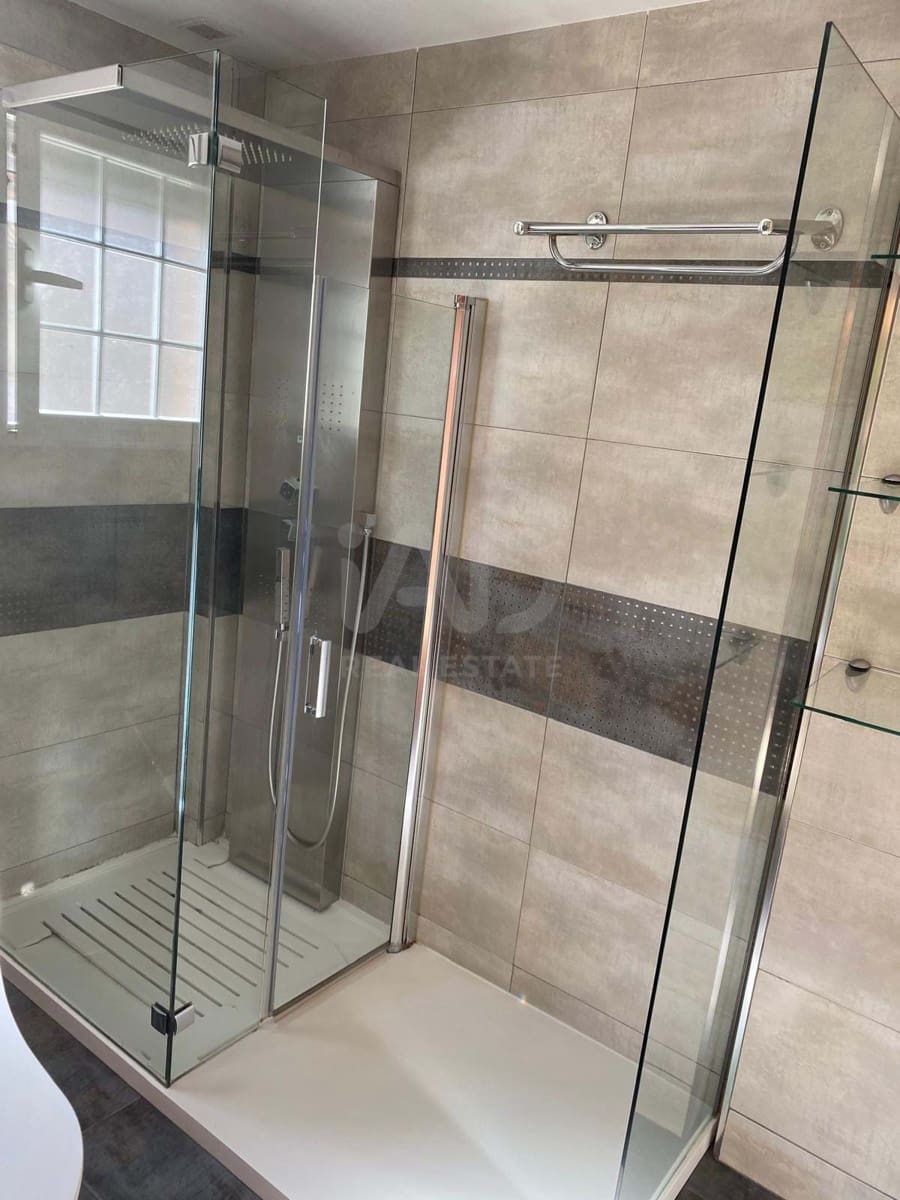 4 chambre Villa/Maison à vendre à Valladolid ville avec garage - 312 000 € (Ref: 9991121)