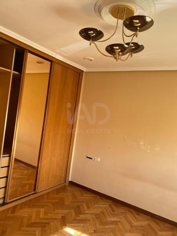 4 sovrum Villa till salu i Valladolid stad med garage - 312 000 € (Ref: 9991121)