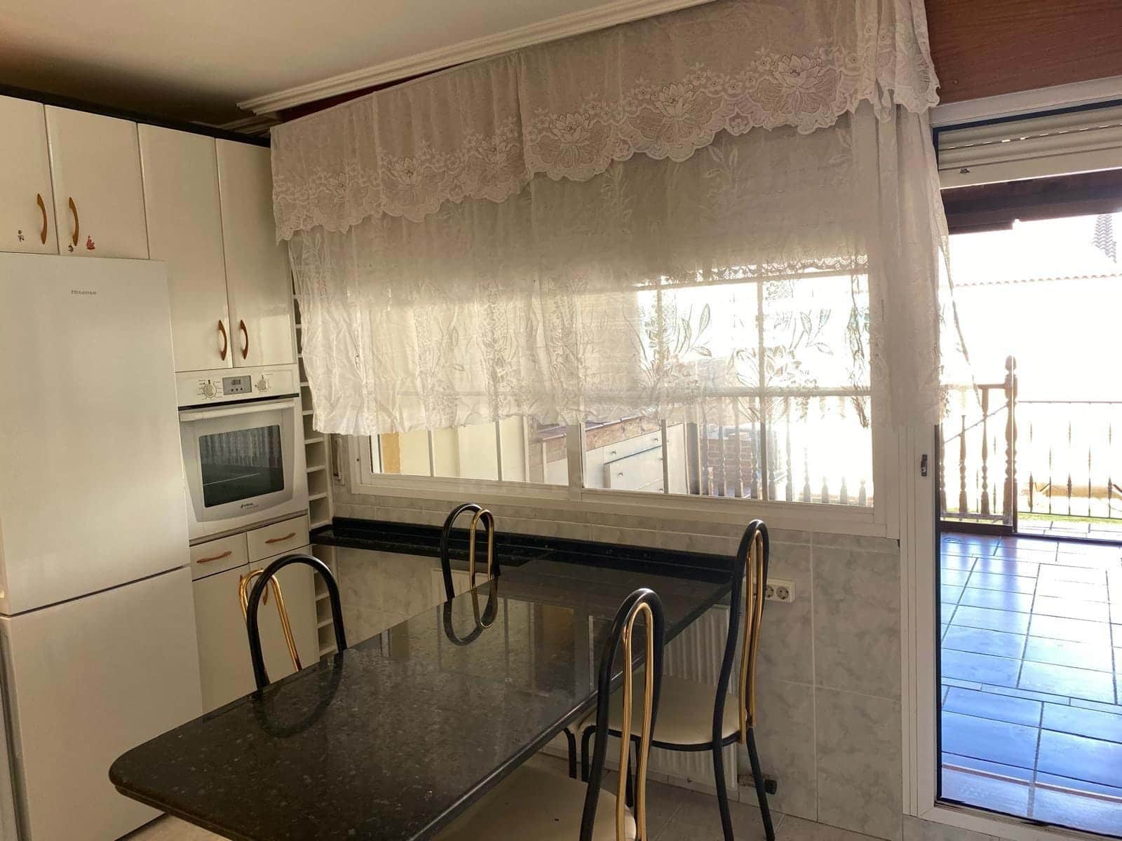 4 chambre Villa/Maison à vendre à Valladolid ville avec garage - 312 000 € (Ref: 9991121)