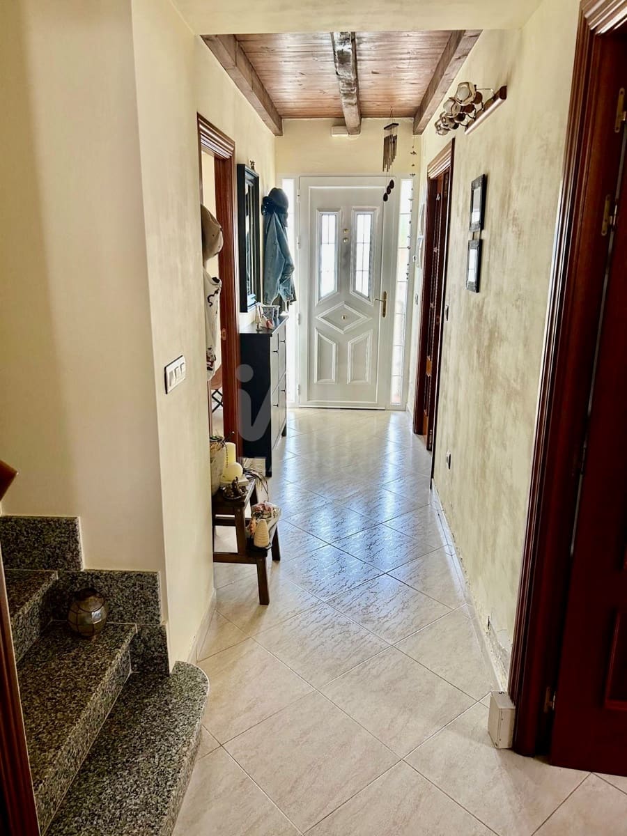 3 slaapkamer Huis te koop in Zamora stad met garage - € 120.000 (Ref: 9991123)