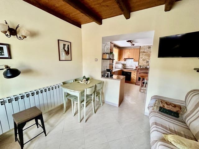 3 slaapkamer Huis te koop in Zamora stad met garage - € 120.000 (Ref: 9991123)