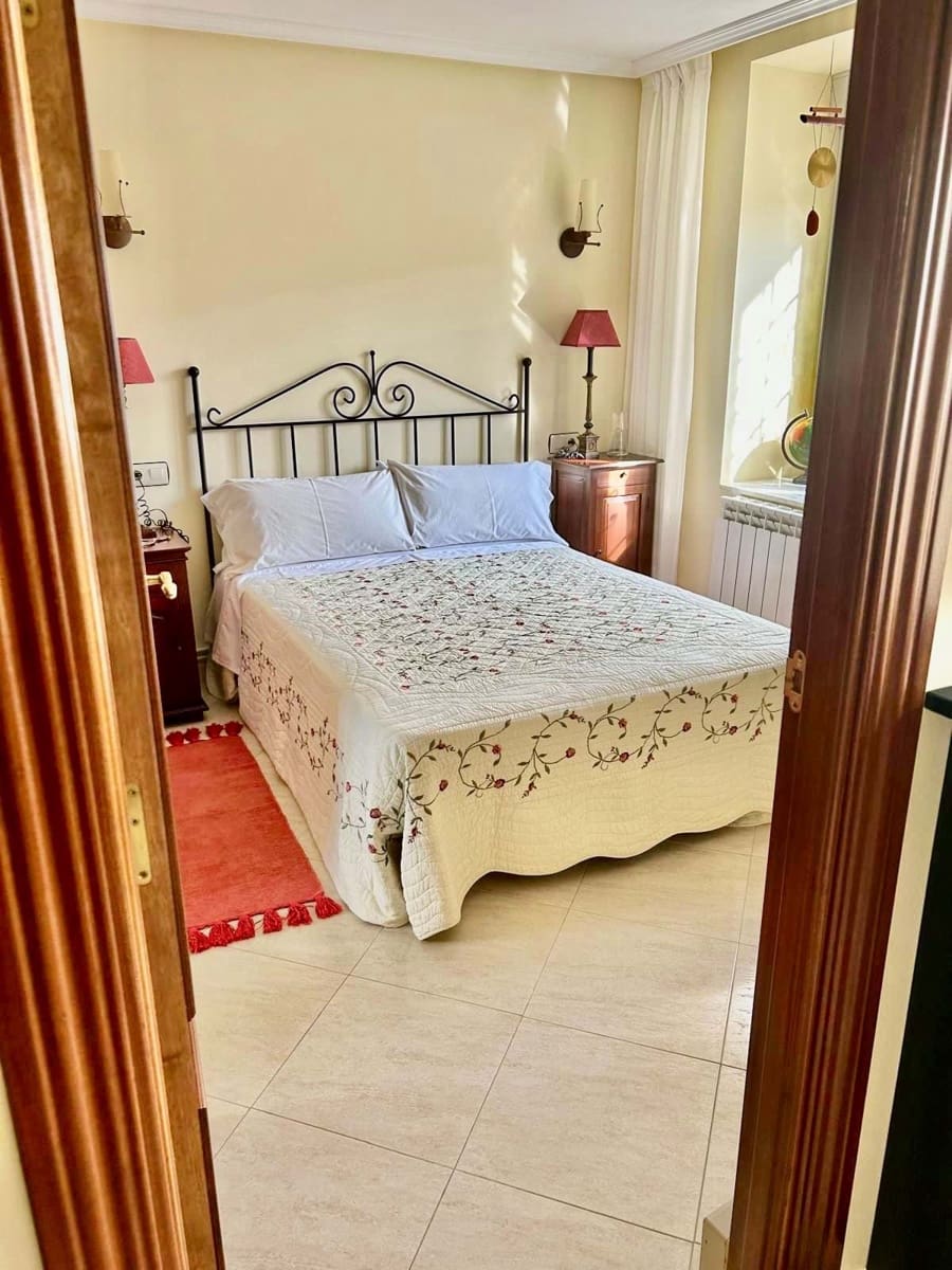 3 slaapkamer Huis te koop in Zamora stad met garage - € 120.000 (Ref: 9991123)