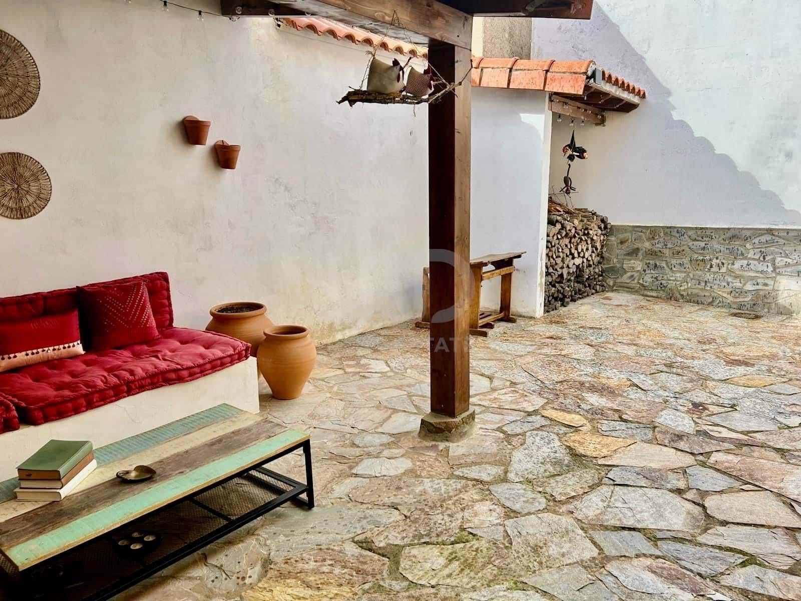 3 slaapkamer Huis te koop in Zamora stad met garage - € 120.000 (Ref: 9991123)