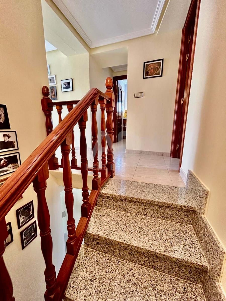 3 slaapkamer Huis te koop in Zamora stad met garage - € 120.000 (Ref: 9991123)