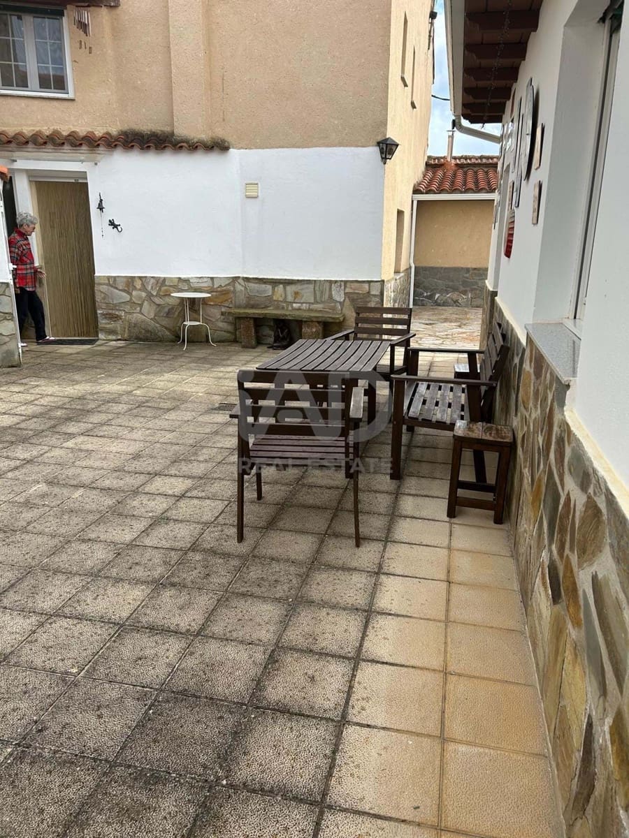 3 slaapkamer Huis te koop in Zamora stad met garage - € 120.000 (Ref: 9991123)