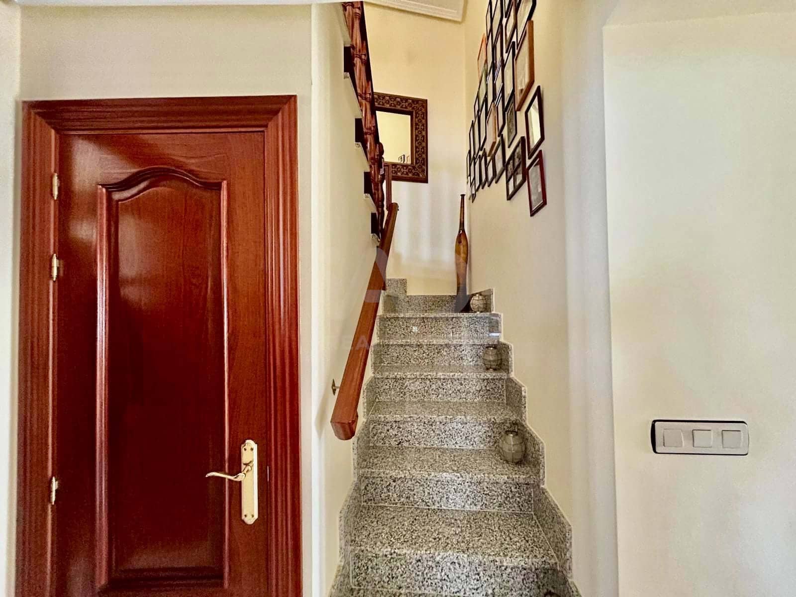 3 slaapkamer Huis te koop in Zamora stad met garage - € 120.000 (Ref: 9991123)