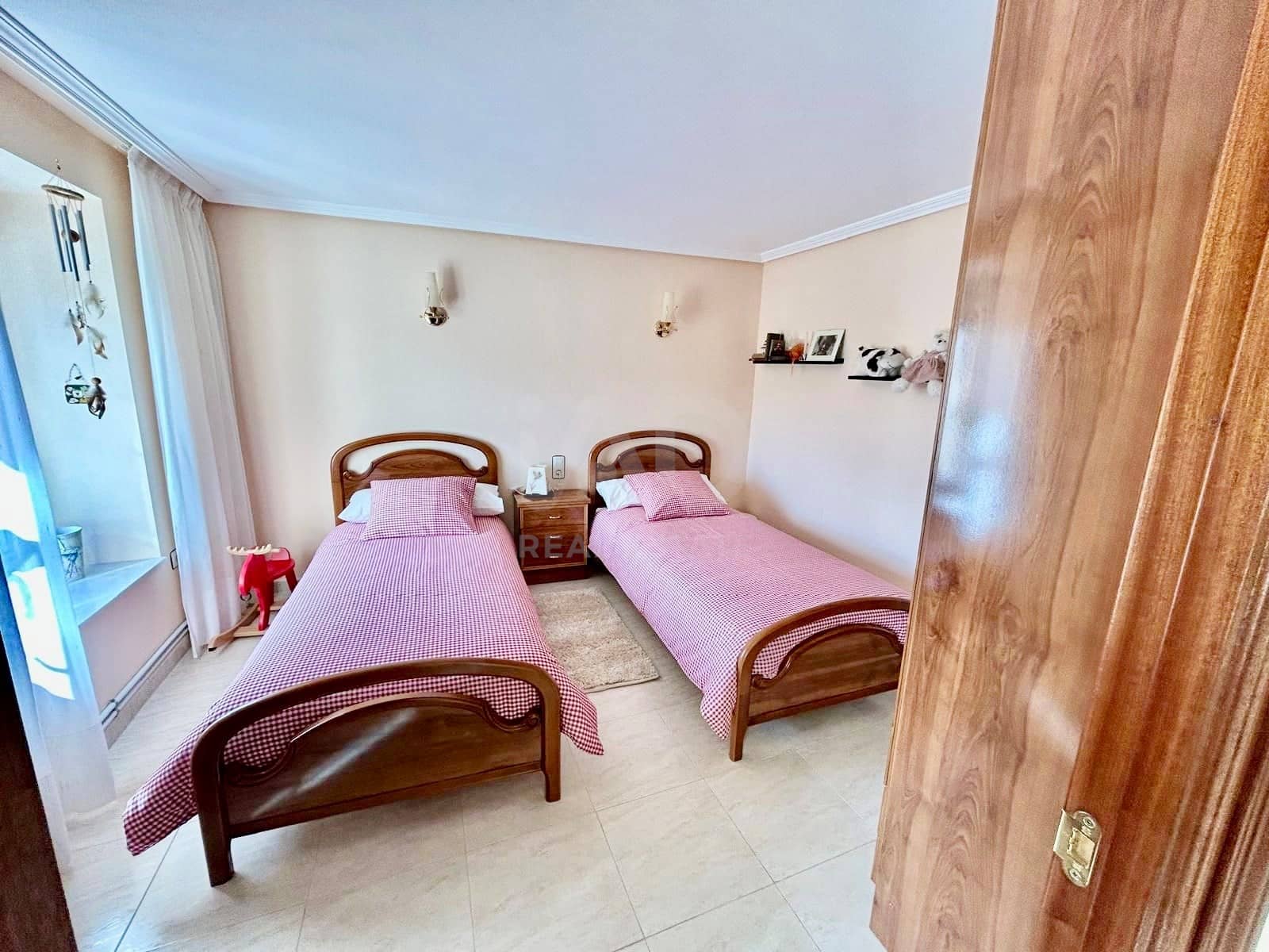 3 slaapkamer Huis te koop in Zamora stad met garage - € 120.000 (Ref: 9991123)