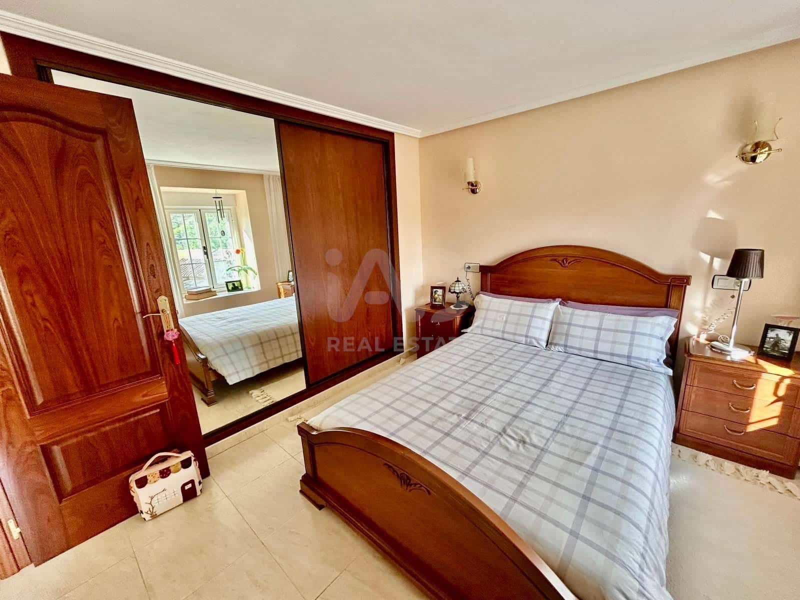 3 slaapkamer Huis te koop in Zamora stad met garage - € 120.000 (Ref: 9991123)