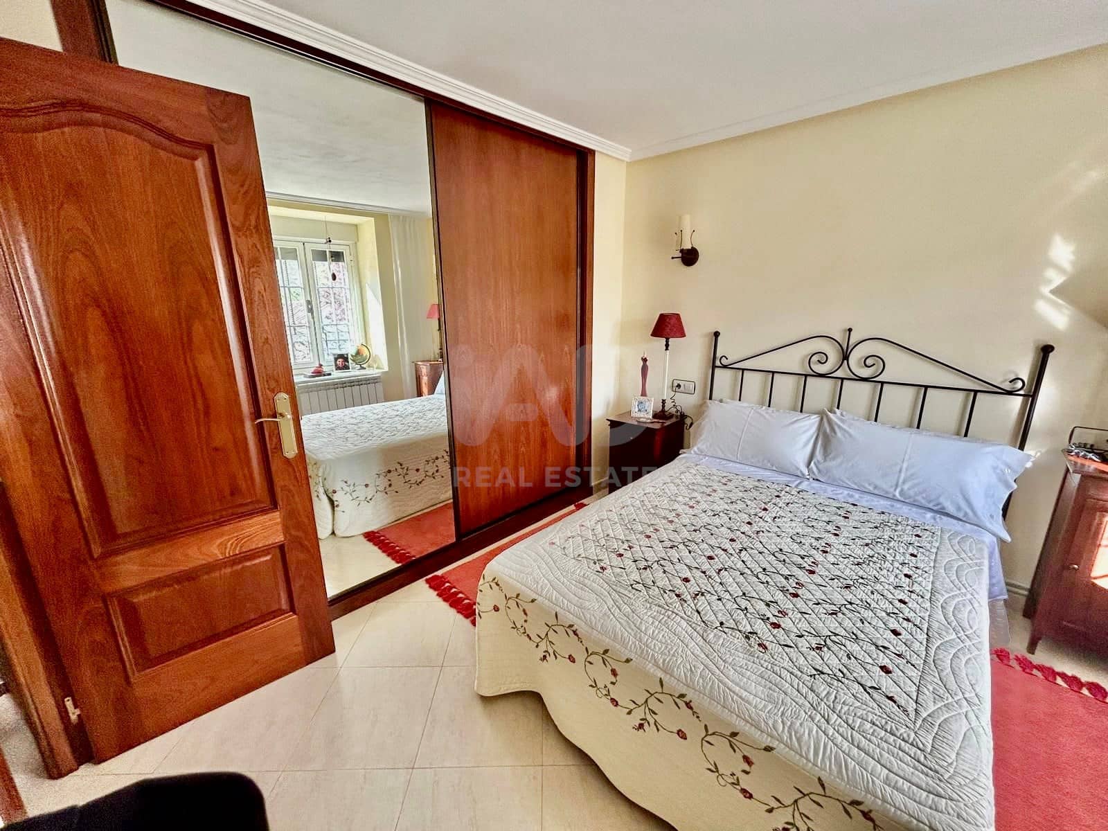 3 slaapkamer Huis te koop in Zamora stad met garage - € 120.000 (Ref: 9991123)