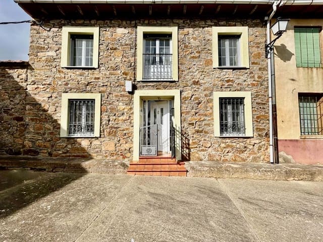 3 slaapkamer Huis te koop in Zamora stad met garage - € 120.000 (Ref: 9991123)