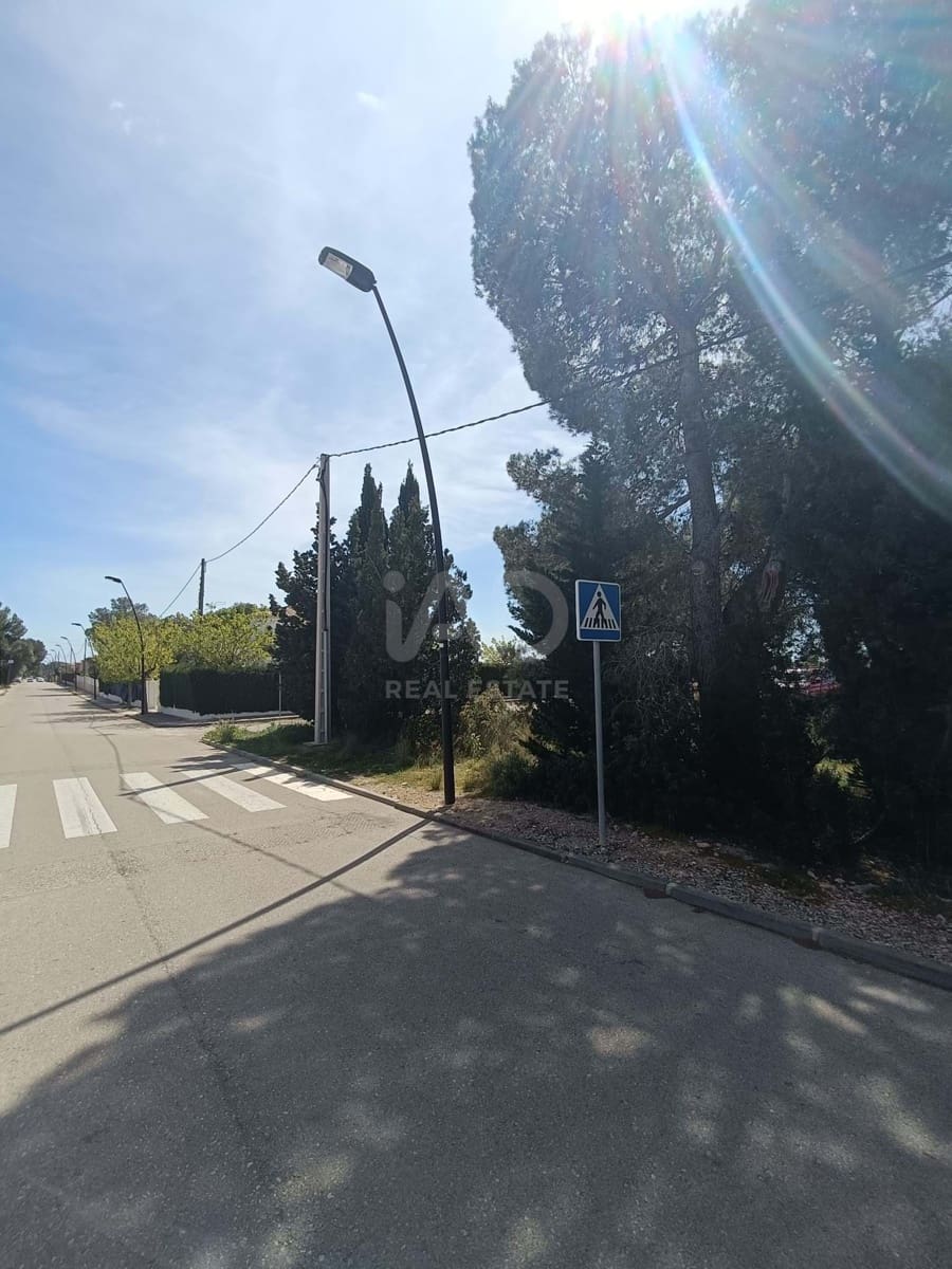 Ubebygd land til salgs i L'Ametlla de Mar - € 115 000 (Ref: 9991124)