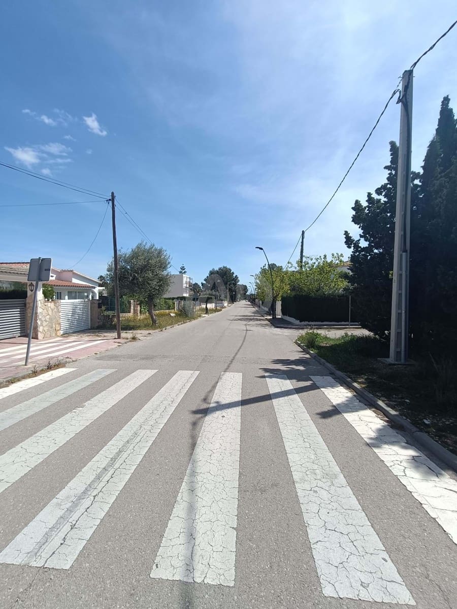 Ubebygd land til salgs i L'Ametlla de Mar - € 115 000 (Ref: 9991124)