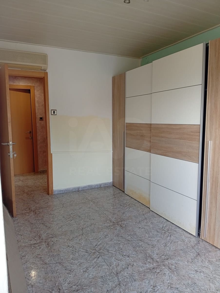 4 soverom Leilighet til salgs i Tarragona by - € 99 000 (Ref: 9991126)