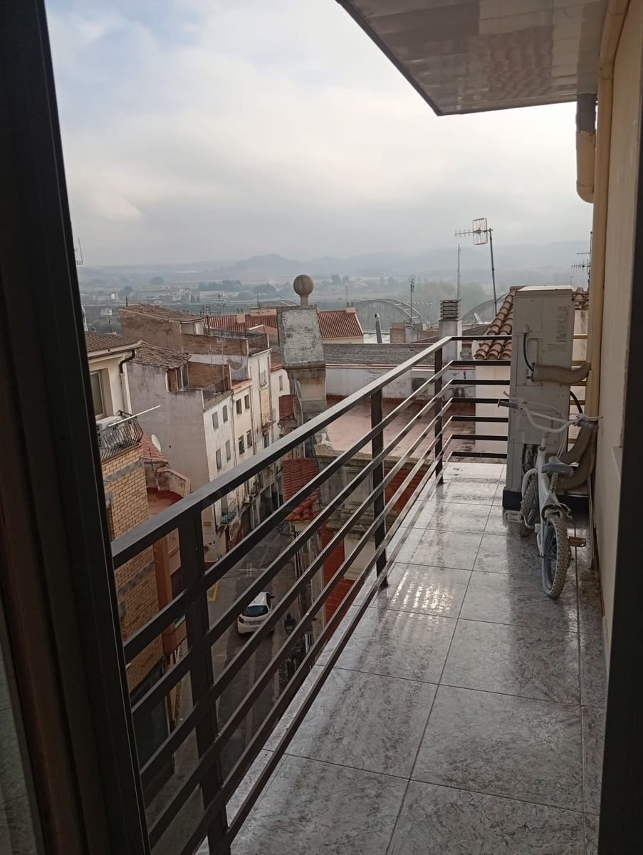 4 soverom Leilighet til salgs i Tarragona by - € 99 000 (Ref: 9991126)