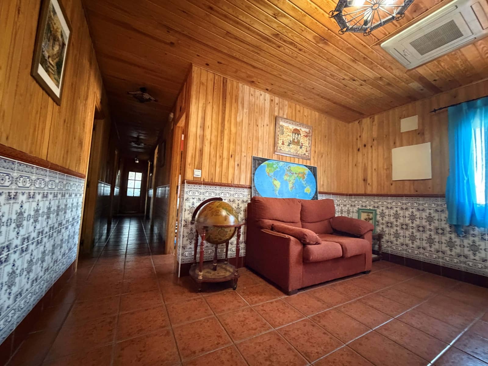 Erhverv til salg i Valladolid by - € 390.000 (Ref: 9991128)