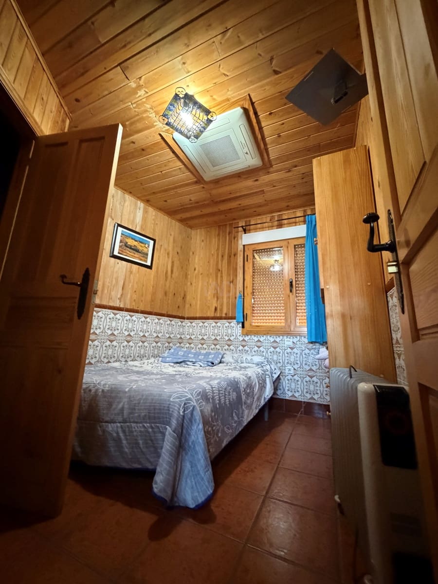 Erhverv til salg i Valladolid by - € 390.000 (Ref: 9991128)