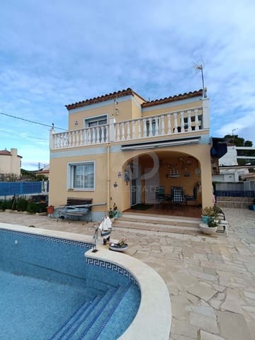 Casa de 3 habitaciones en L'Ametlla de Mar en venta con piscina - 299.000 € (Ref: 9991131)