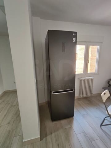 3 sovrum Lägenhet till salu i Valladolid stad - 162 000 € (Ref: 9991132)