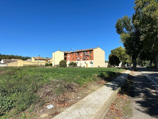 Mark till salu i Zaragoza stad - 78 000 € (Ref: 9991133)