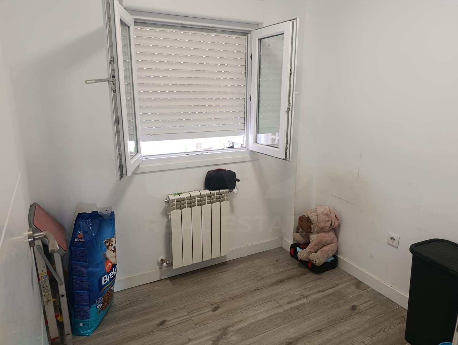 2 bedroom Apartment for sale in Zaragoza city - € 210,000 (Ref: 9991134)