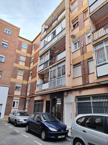 3 sovrum Lägenhet till salu i Valladolid stad - 92 000 € (Ref: 9991135)