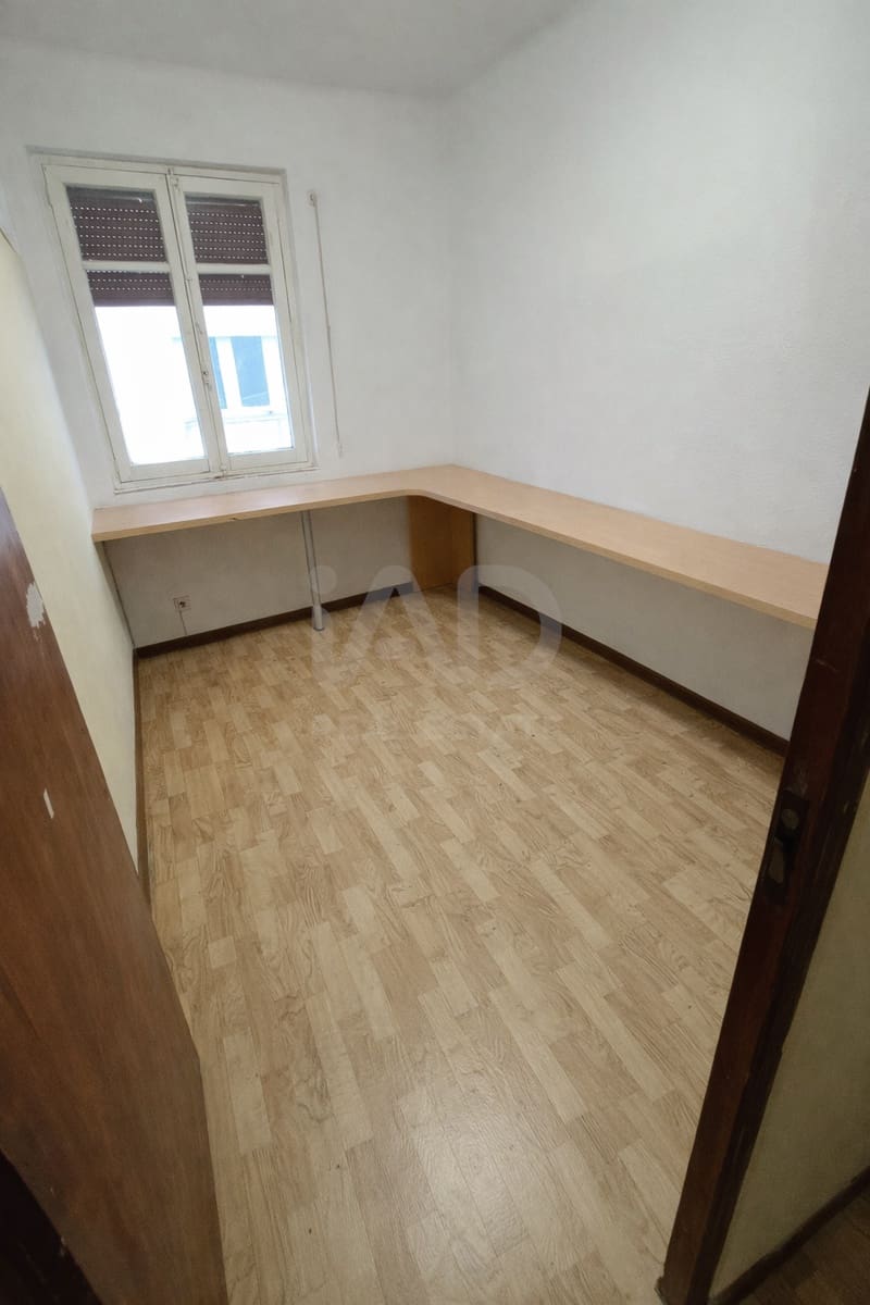 3 chambre Appartement à vendre à Valladolid ville - 92 000 € (Ref: 9991135)