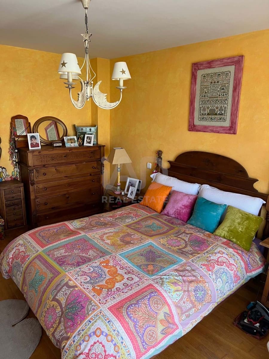 4 chambre Villa/Maison à vendre à Valladolid ville avec garage - 437 000 € (Ref: 9991136)