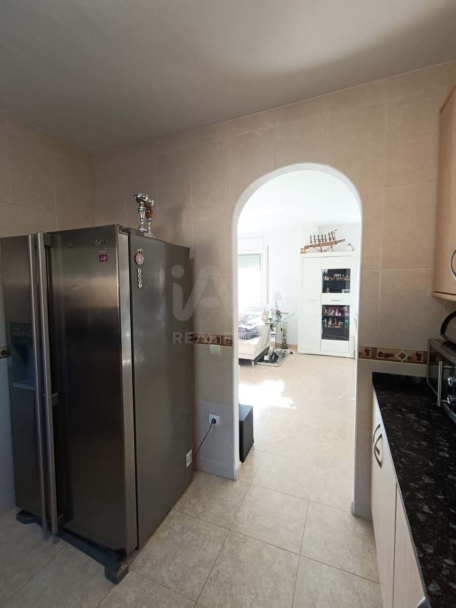 4 makuuhuone Huvila myytävänä paikassa Sant Jordi d'Alfama mukana uima-altaan - 495 000 € (Ref: 9991137)