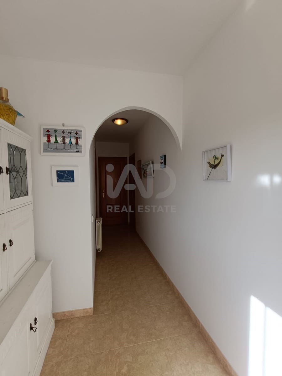4 makuuhuone Huvila myytävänä paikassa Sant Jordi d'Alfama mukana uima-altaan - 495 000 € (Ref: 9991137)