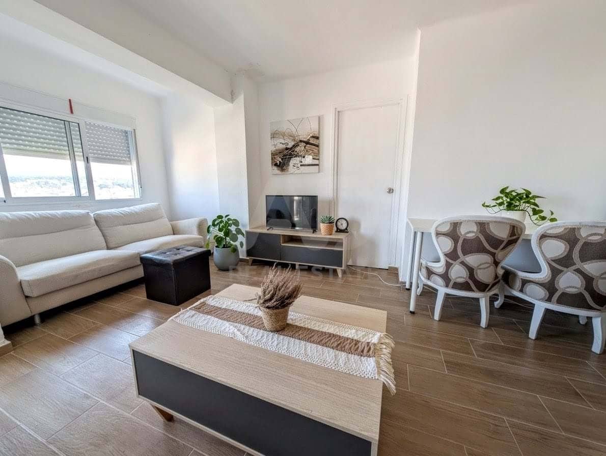 Apartamento de 4 habitaciones en Tarragona ciudad en venta - 125.500 € (Ref: 9991139)