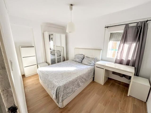 4 Zimmer Apartment zu verkaufen in Tarragona Stadt - 125.500 € (Ref: 9991139)