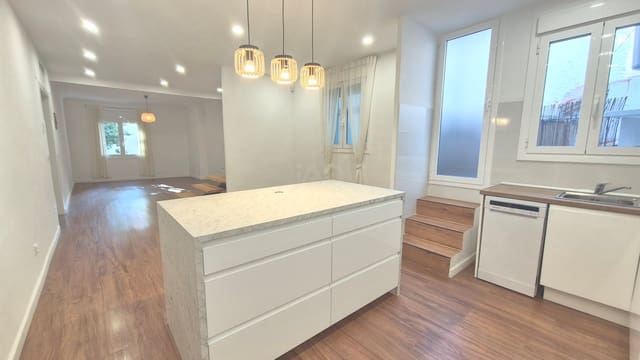 3 sypialnia Apartament na sprzedaż w El Vendrell - 315 000 € (Ref: 9991142)