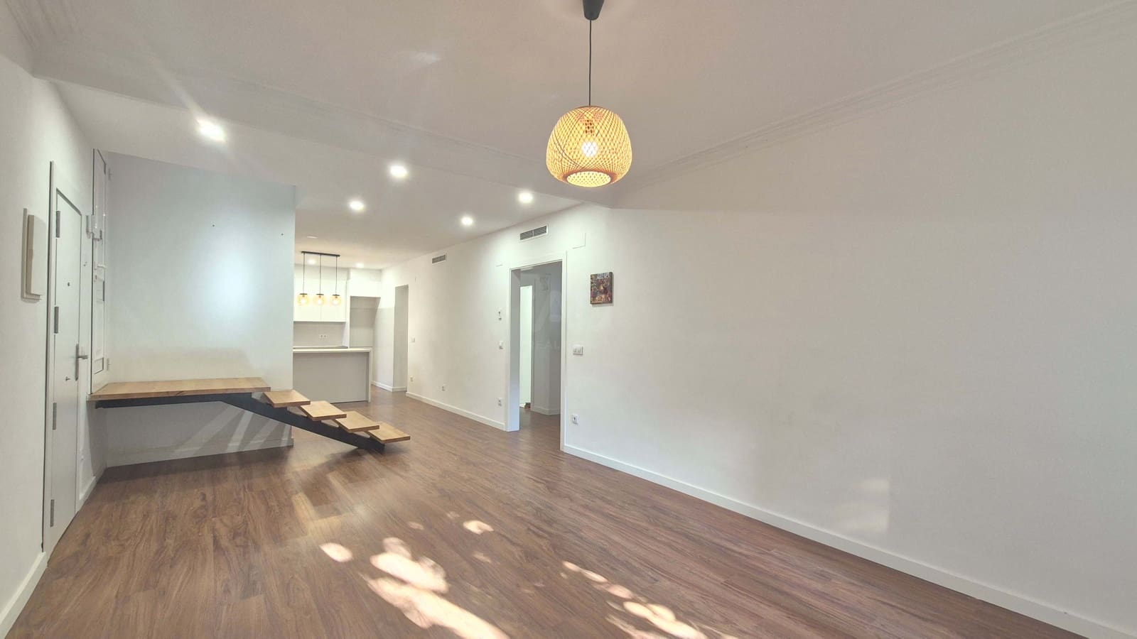 3 bedroom Apartment for sale in Tarragona city - € 315,000 (Ref: 9991142)