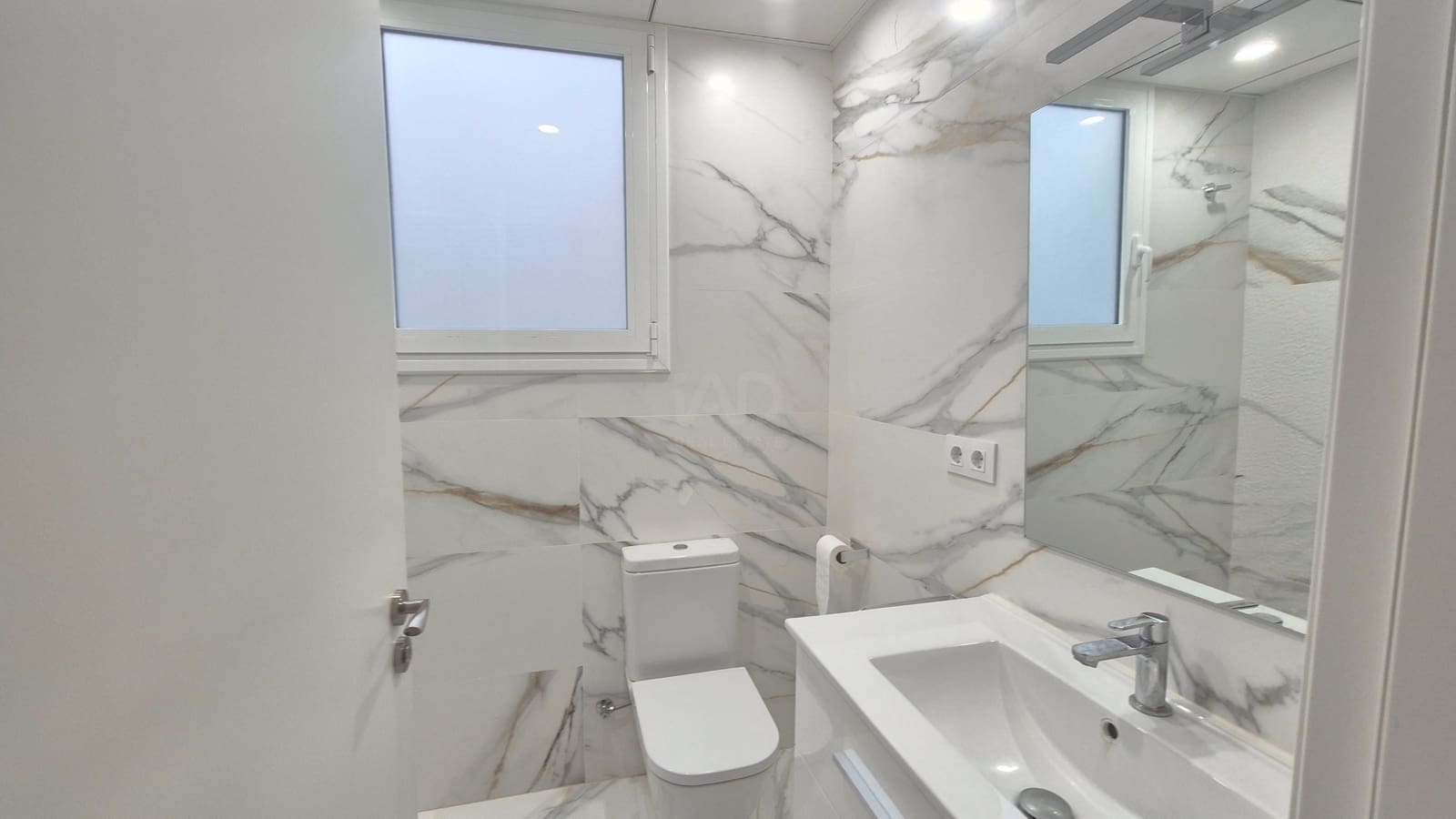 3 bedroom Apartment for sale in Tarragona city - € 315,000 (Ref: 9991142)