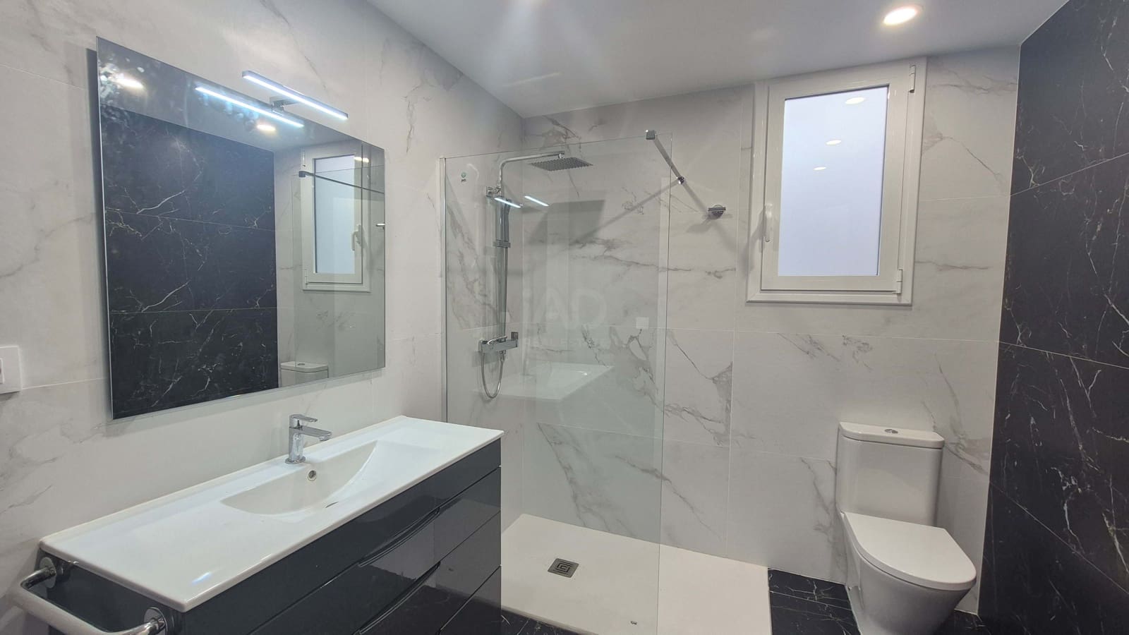 3 bedroom Apartment for sale in Tarragona city - € 315,000 (Ref: 9991142)