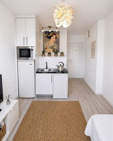 1 soverom Leilighet til salgs i Los Cristianos, Arona - € 229 000 (Ref: 9991144)
