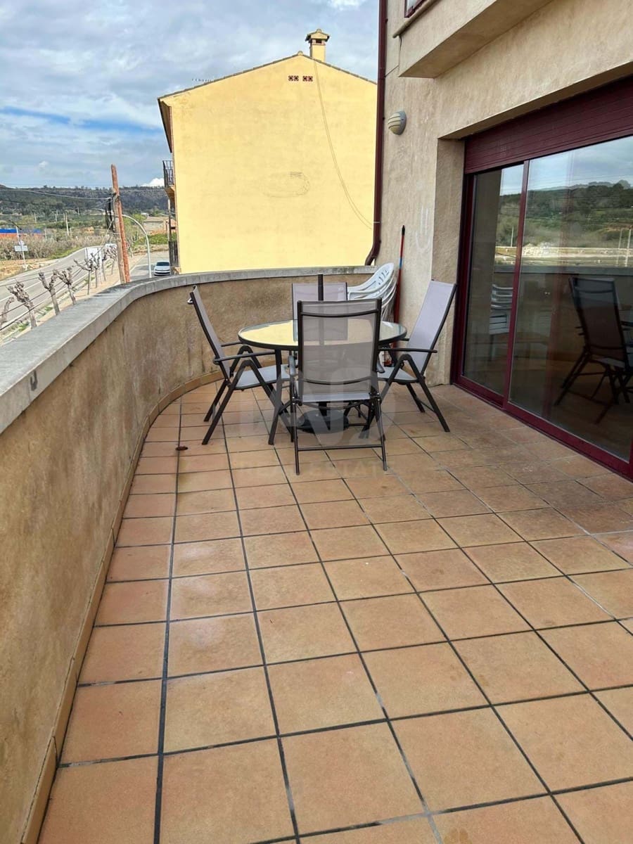 3 bedroom Apartment for sale in Tarragona city - € 99,000 (Ref: 9991148)