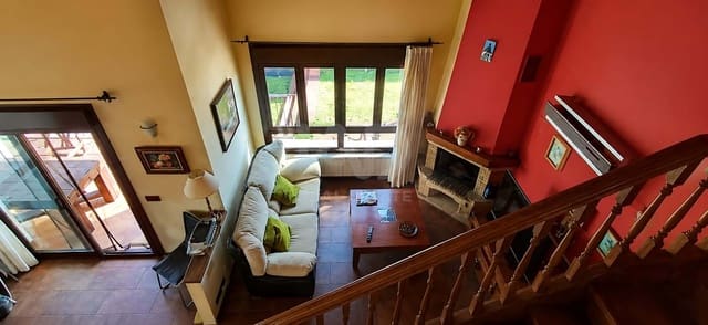 4 soveværelse Byhus til salg i Ajo, Bareyo med swimmingpool garage - € 490.000 (Ref: 9991149)