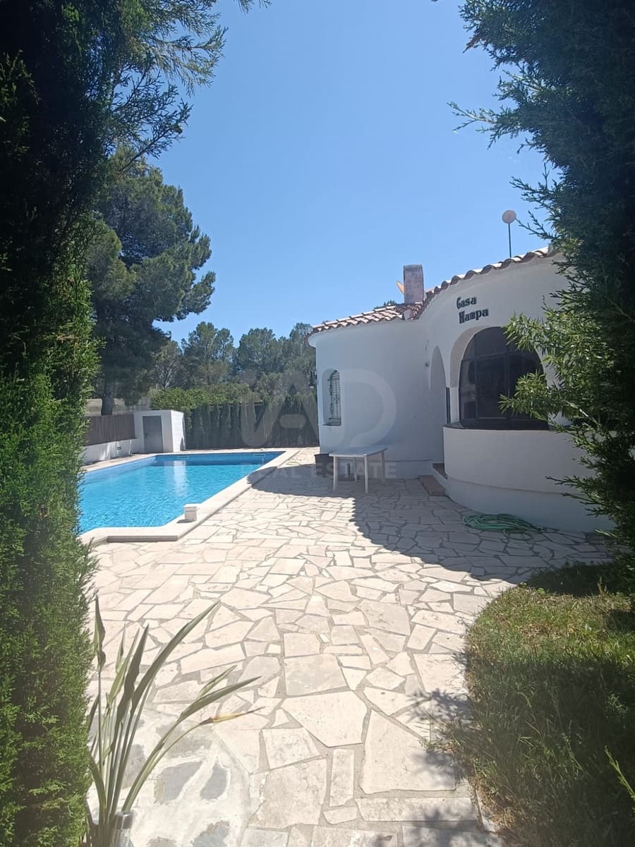 4 quarto Moradia para venda em L'Ametlla de Mar com piscina - 345 000 € (Ref: 9991152)