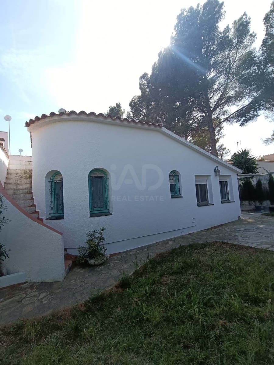 4 quarto Moradia para venda em L'Ametlla de Mar com piscina - 345 000 € (Ref: 9991152)