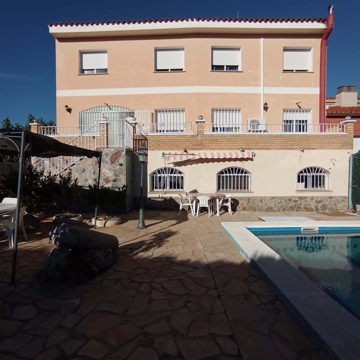 5 sovrum Hus till salu i Tarragona stad med pool garage - 299 000 € (Ref: 9991153)