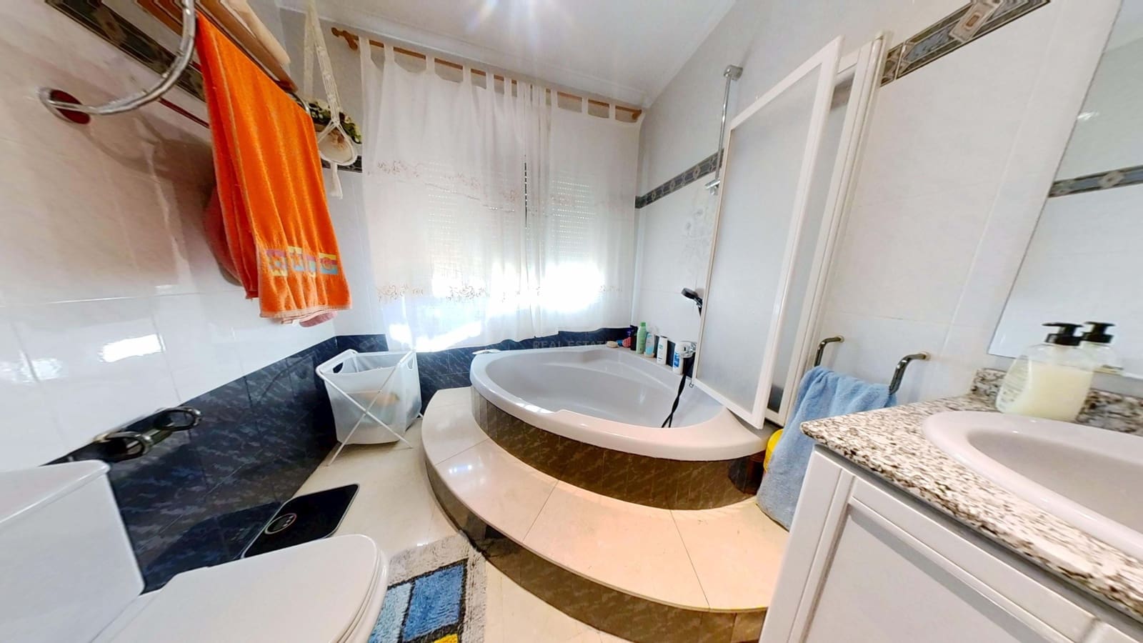 5 sovrum Hus till salu i Tarragona stad med pool garage - 299 000 € (Ref: 9991153)